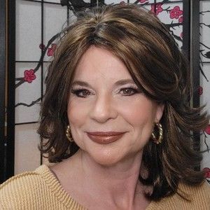 Meet your Posher, Posh